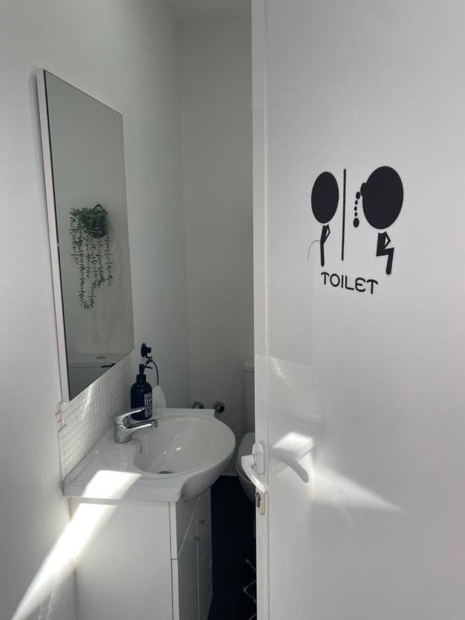 5 Senses Hostel Setubal Exterior photo