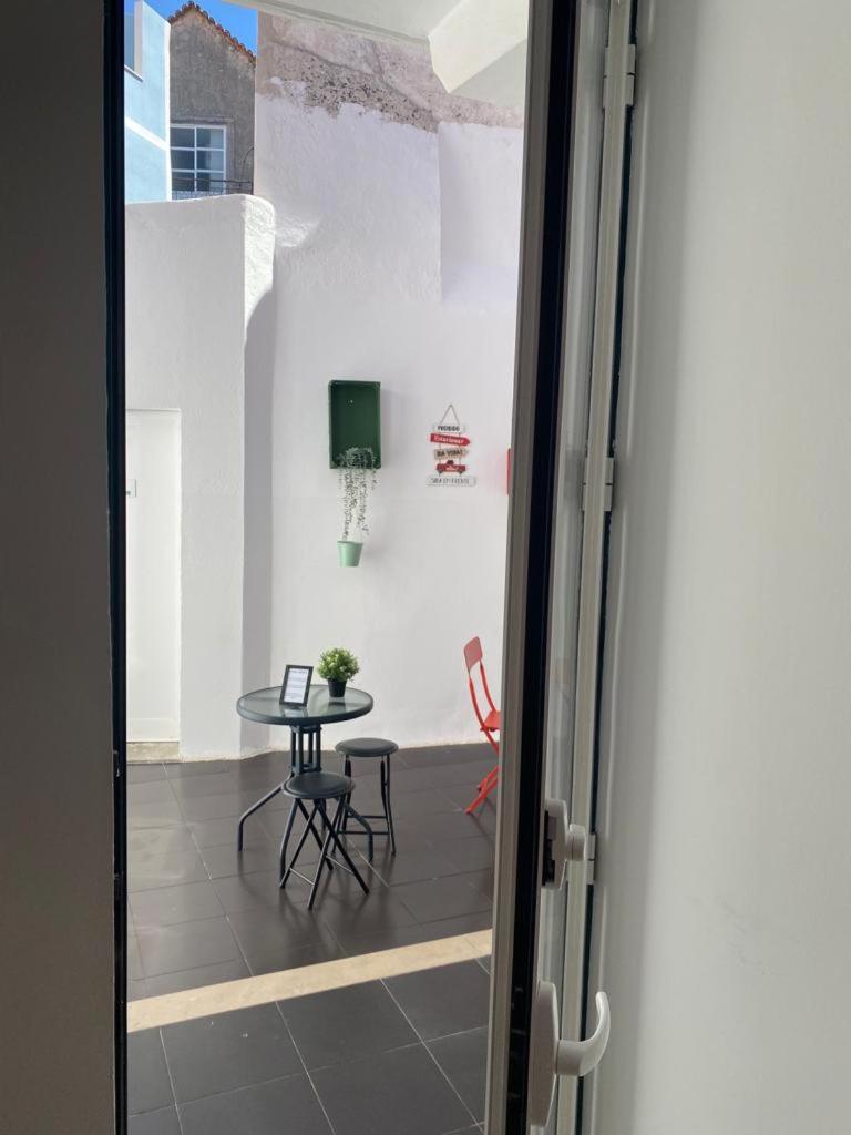 5 Senses Hostel Setubal Exterior photo